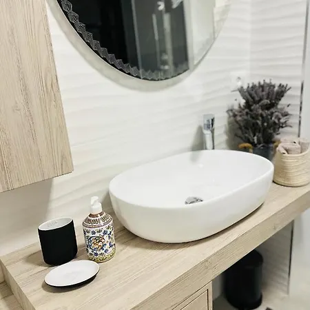 Casa Incentro A 300 Mt Dal Mare *