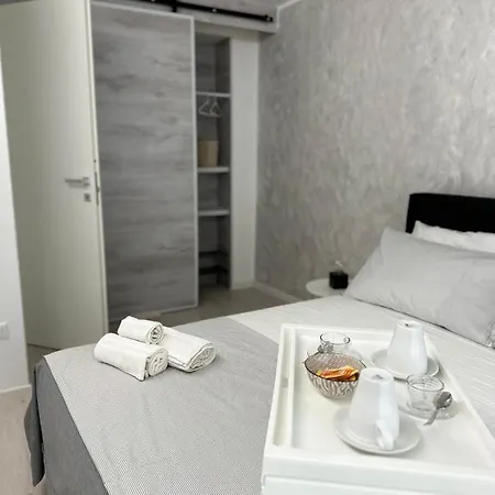 Apartment Casa Incentro A 300 Mt Dal Mare