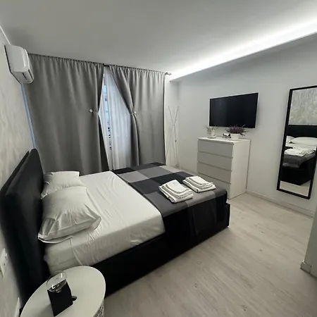 Casa Incentro A 300 Mt Dal Mare * 페스카라